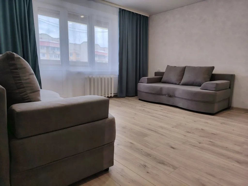 Двухкомнатная квартира напротив Академии Здоровья — аренда посуточно в Чита