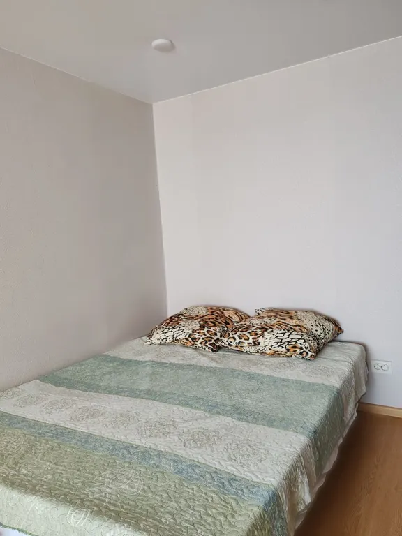 Светлая и уютная двухкомнатная квартира после ремонта с видом на море