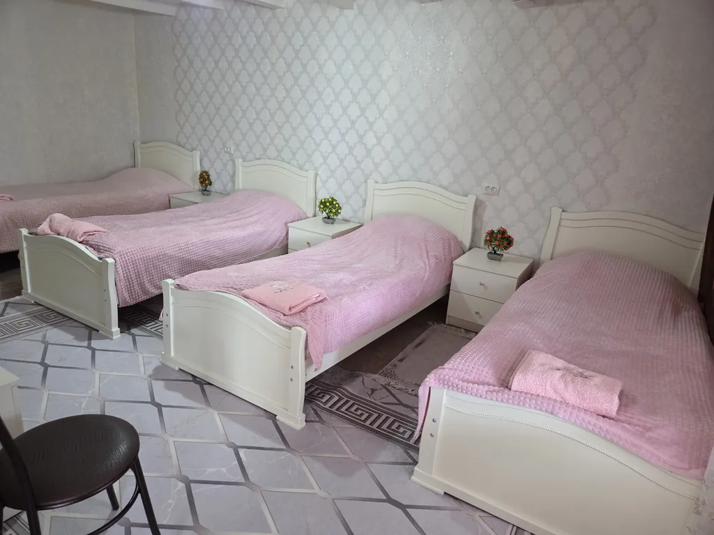 Коттедж Живописный двухэтажный дом за выгодную цену — аренда посуточно в Хунзах