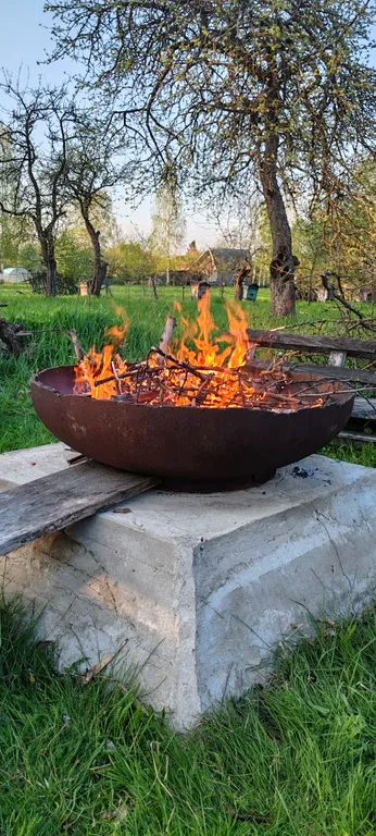 Дом на берегу реки