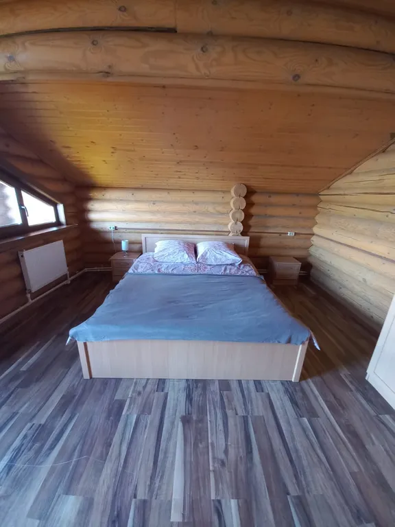 9-комнатный Дом