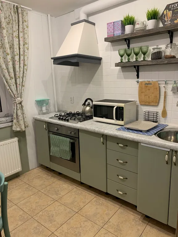 Квартира рядом с ТЦ Ребус