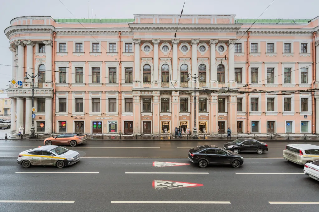 Квартира Квартира Светлая евротрёшка с окнами на Невский — Санкт-Петербург