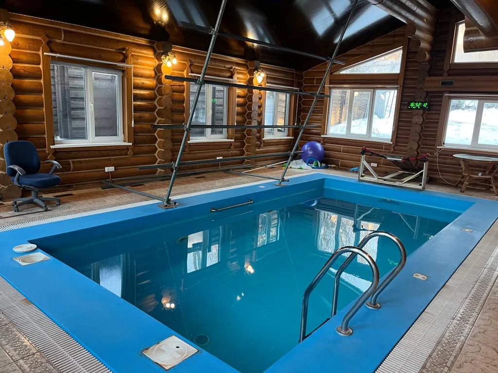 Аренда Коттеджа с баней, бассейном, джакузи, стадионом и зоной барбекю