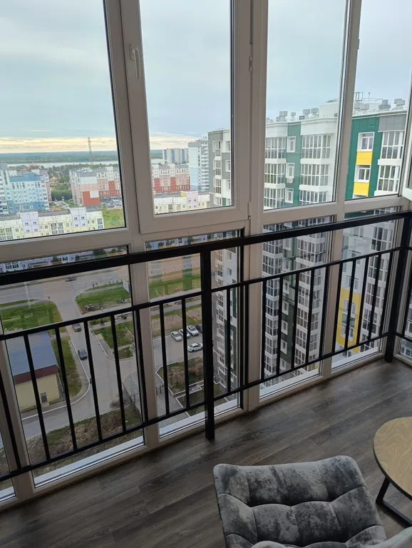 Однокомнатная квартира комфорт класса на 16 этаже с видом на реку Обь