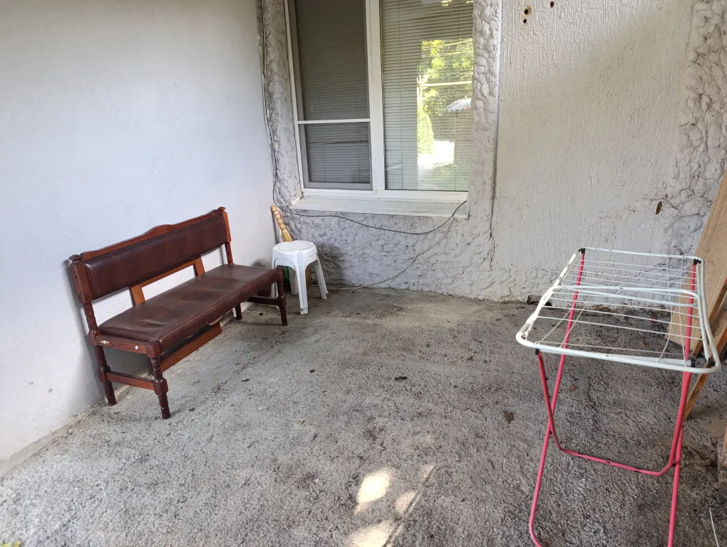 Трёхкомнатная часть дома в самом центре