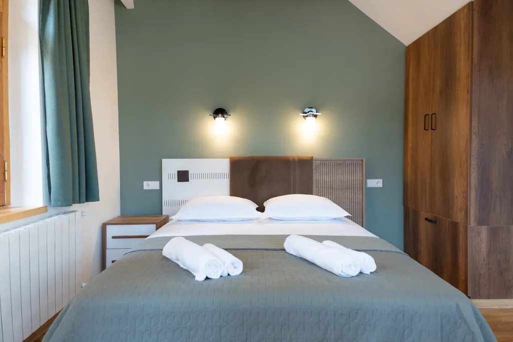 Guli of Tbilisi, Дуплекс с видом на реку в историческом центре города