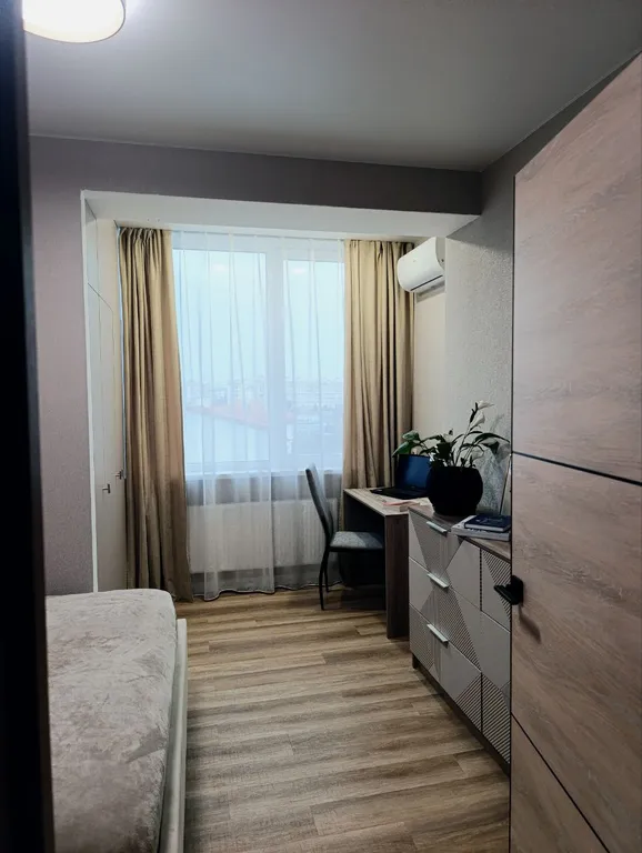 Квартира Квартира в Севастополе у парка Победы и пляжа Омеги с видом на море — Севастополь