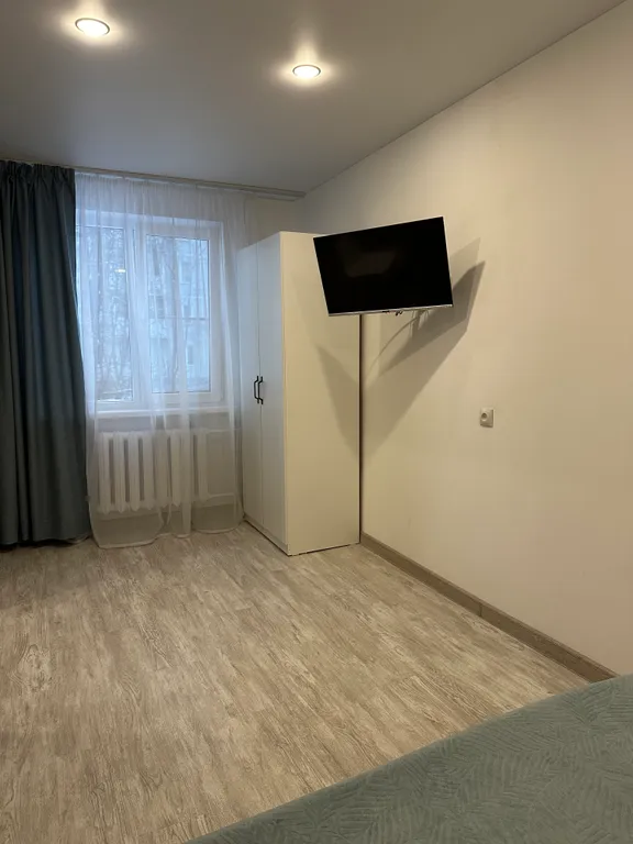 Двухкомнатная квартира в центре Завеличье