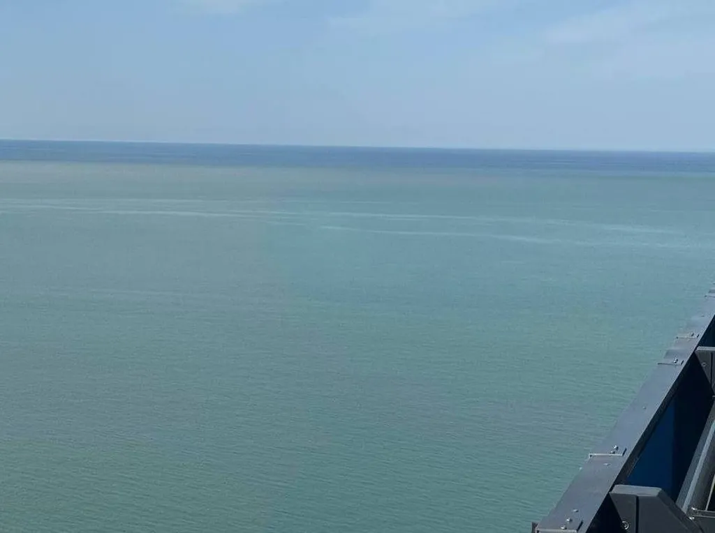 Апартаменты-студия у моря с шикарным видом в Апарт-Отеле Orbi City