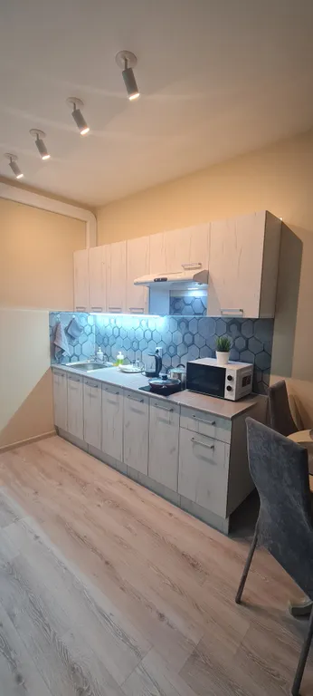 Уютная квартира-студия в новом ЖК недалеко от центра города