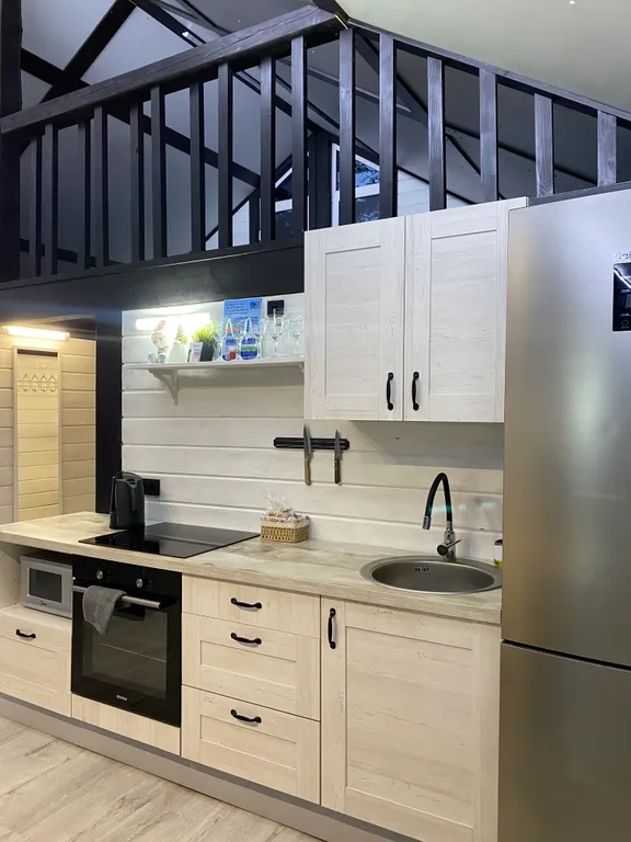 Лакост дом с баней