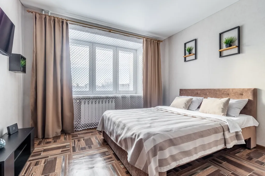 Уютная светлая студия с видом на набережную