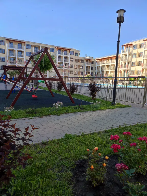 Уютные апартаменты с видом на бассейн