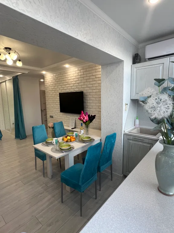 Квартира с видом на пальмы