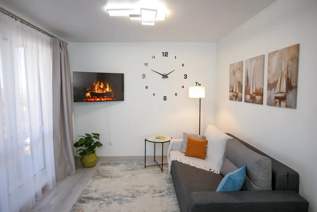 Стильная квартира с балконом в ЖК Новая жизнь у ж/д вокзала