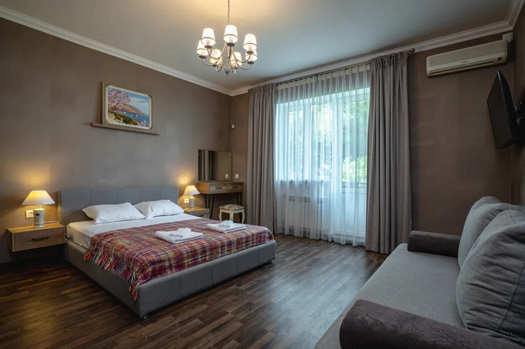 Коттедж Зелёный Дом в Мисхоре — аренда посуточно в Кореиз