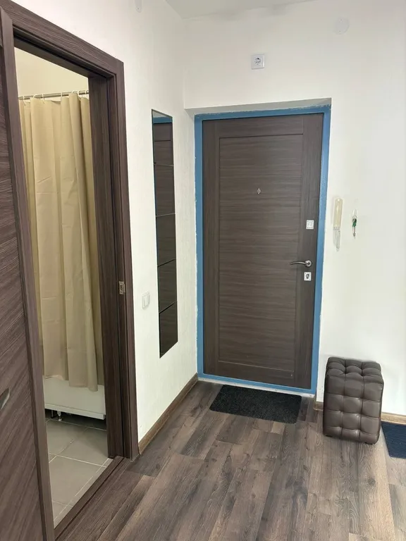 Уютная студия на набережной в центре Академического района.