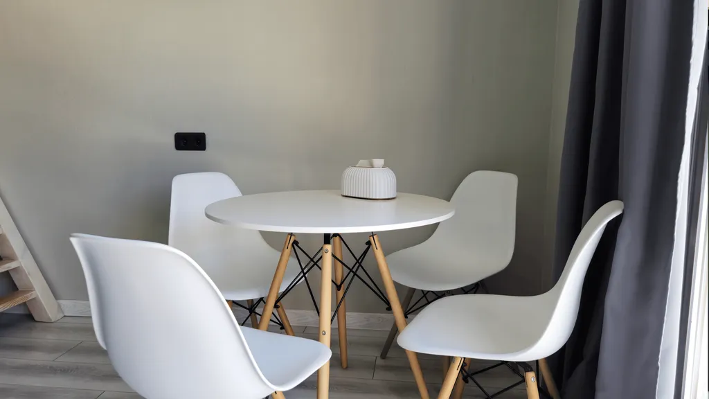 Двухуровневая студия с панорамным видом на море