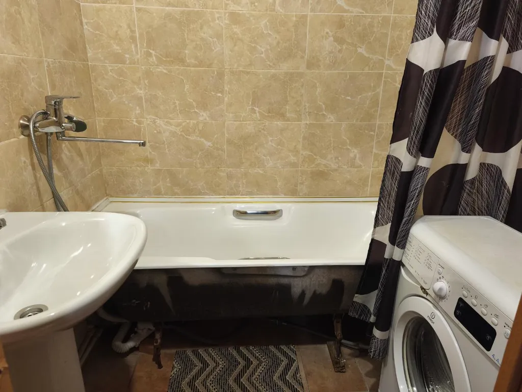 Квартира Квартира 2-комн. неподалеку от ТРЦ Планета, ЖК Иннокентьевский — Красноярск