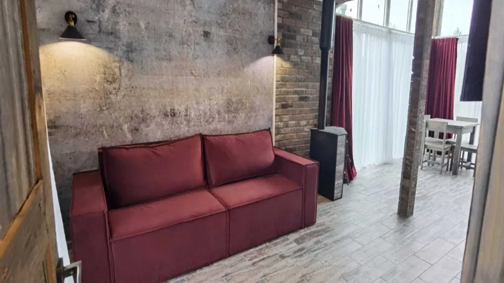 Уютный дом П-3 в окружении лесов и полей. Рядом д. Ф. Конюхова