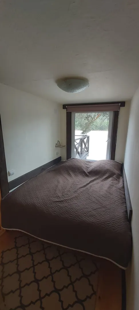 Комната с двухспальной кроватью