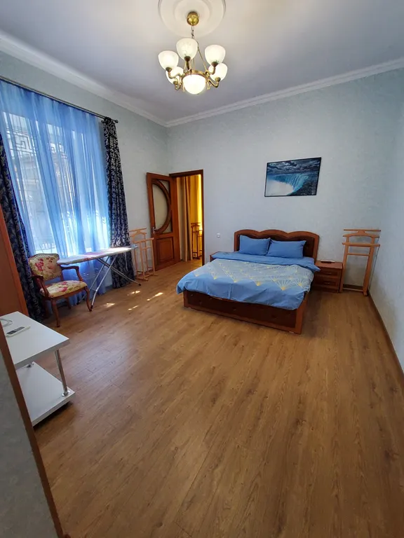 2-комнатная Квартира — аренда посуточно в Ялта