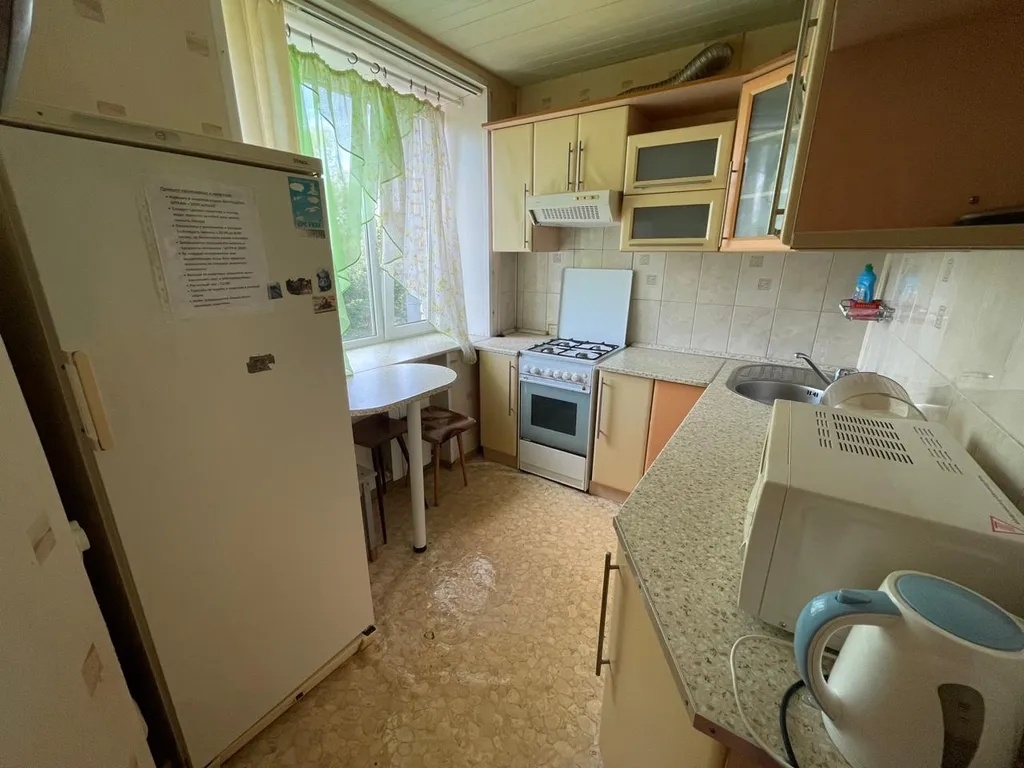 Квартира Квартира на въезде в город, рядом с вокзалом — Кириши