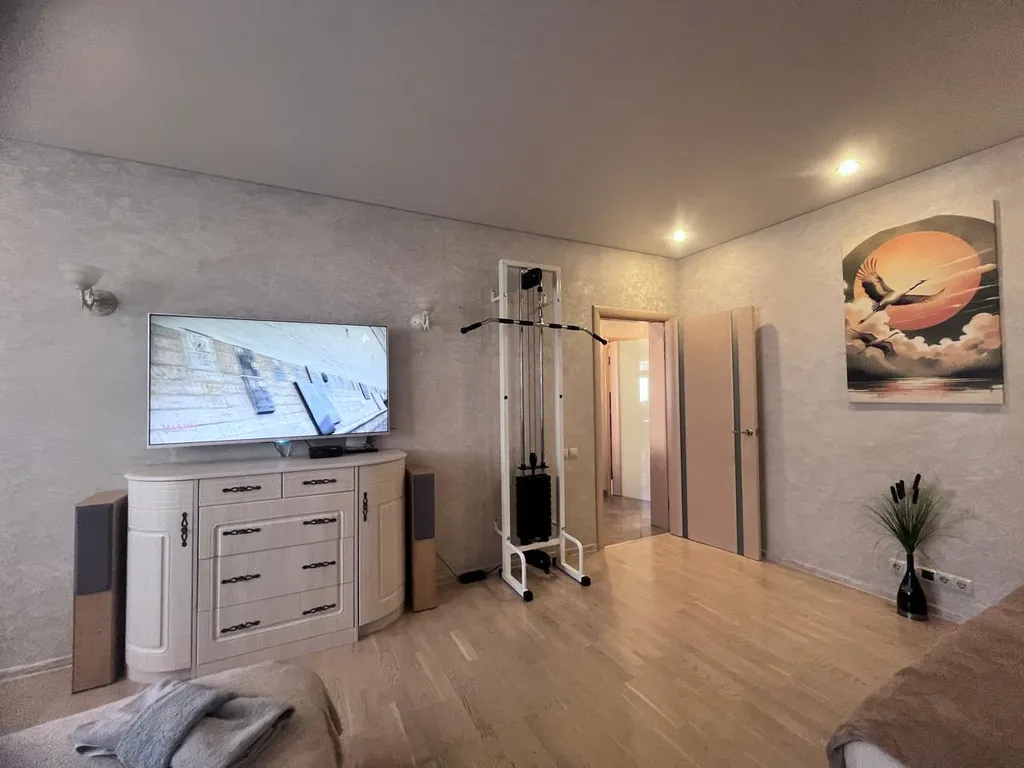 2-комнатная люкс на Энтузиастов