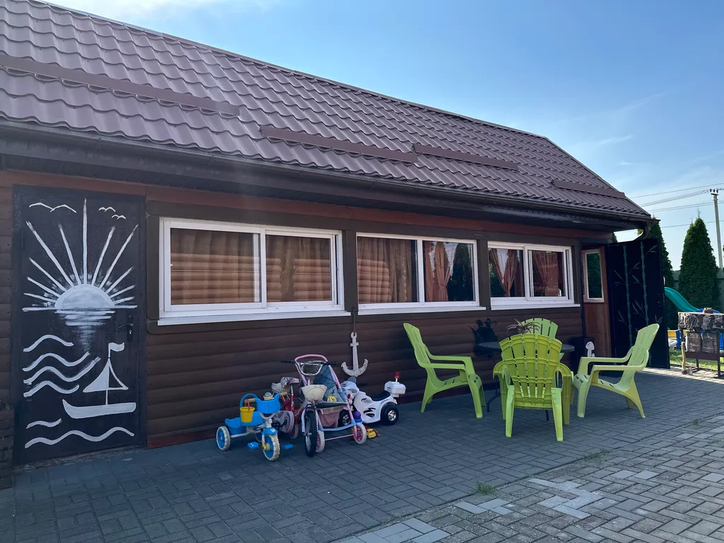 Деревянный дом изба