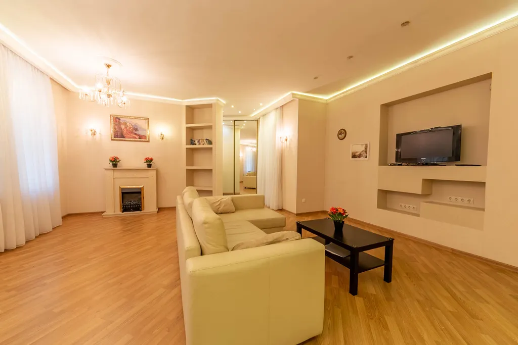 Квартира Большая квартира на Театральной — Санкт-Петербург