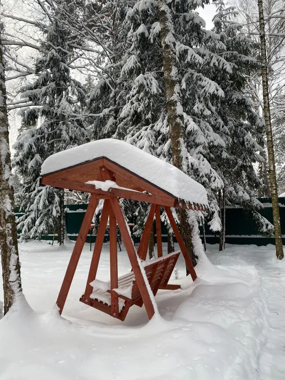 Барнхаус в лесу с голубой гостиной