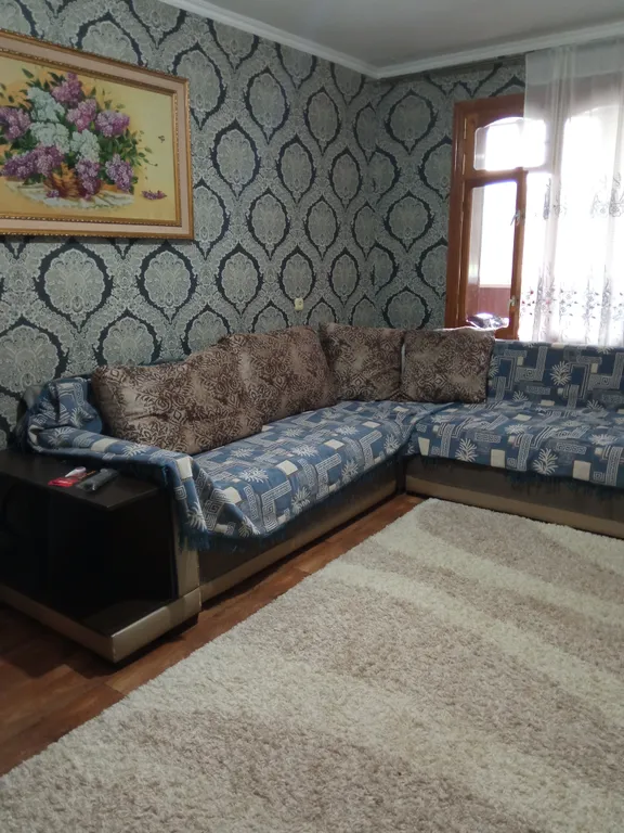 Уютная квартира в центральной части поселка — аренда посуточно в Дубки