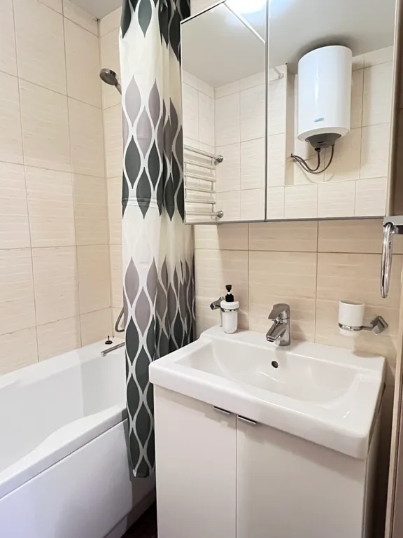 Комфортная квартира в ста шагах от метро