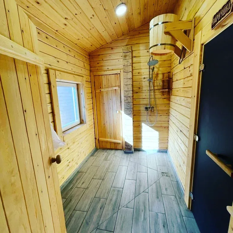 Дома с видом на гору