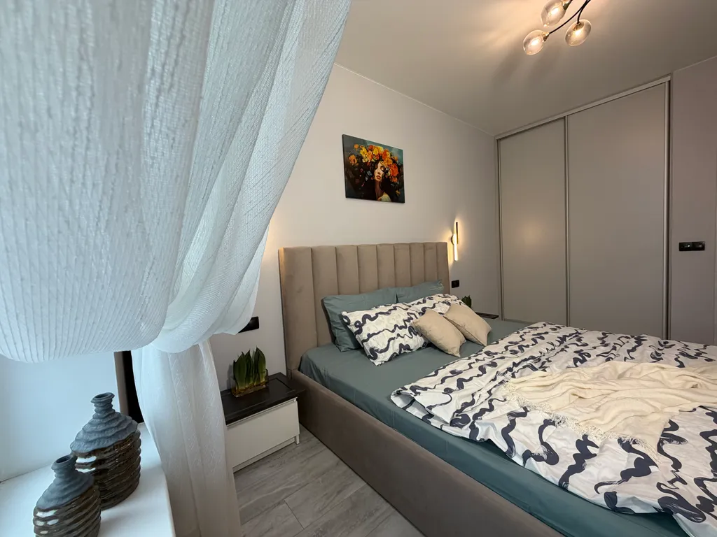 Роскошная квартира в центре мегаполиса с видом на собственный парк