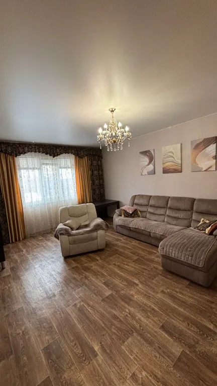 Дом в Анапе с банным чаном для дружной компании в окружении сада