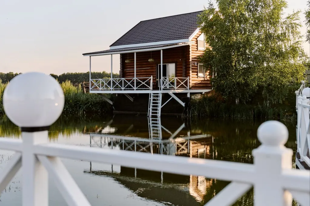 Двухэтажный дом с Русской баней