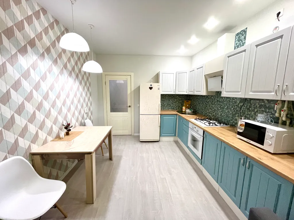 Квартира рядом с тц эссен, мегастрой, набережной