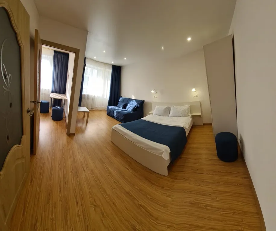 Квартира Уютная однокомнатная квартира с видом на гостиный двор — Ейск