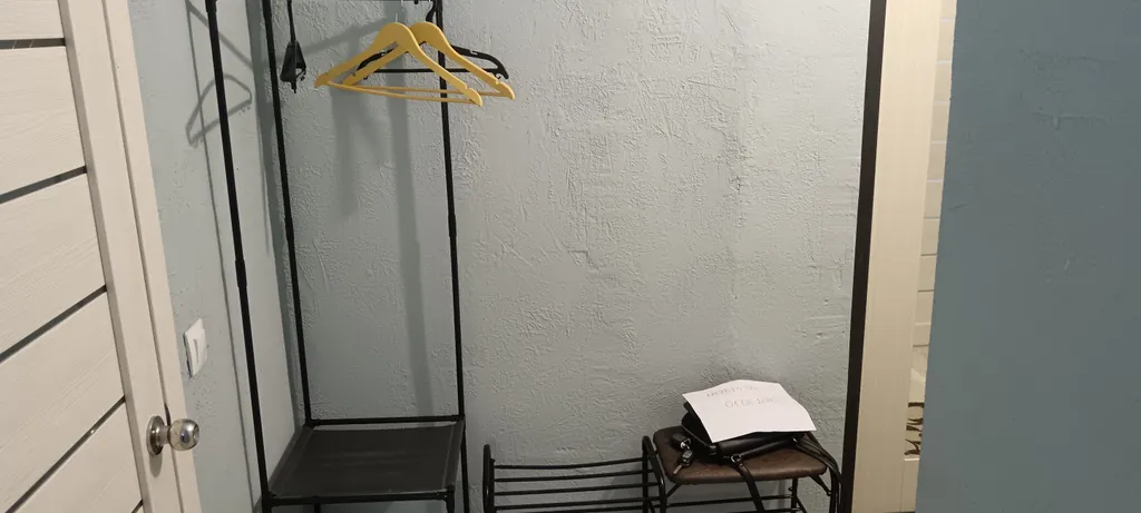 Уютная двухкомнатная квартира с хорошим ремонтом в тихом районе