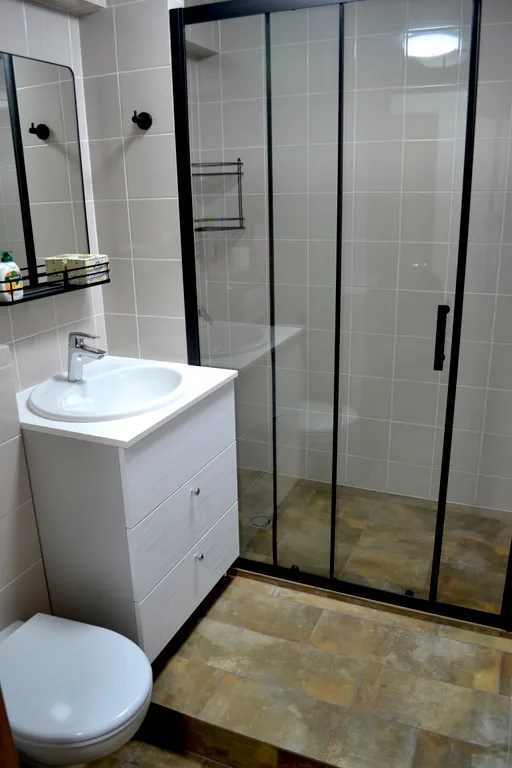 Квартира Уютная 3- х комнатная квартира напротив Южного вокзала — Калининград