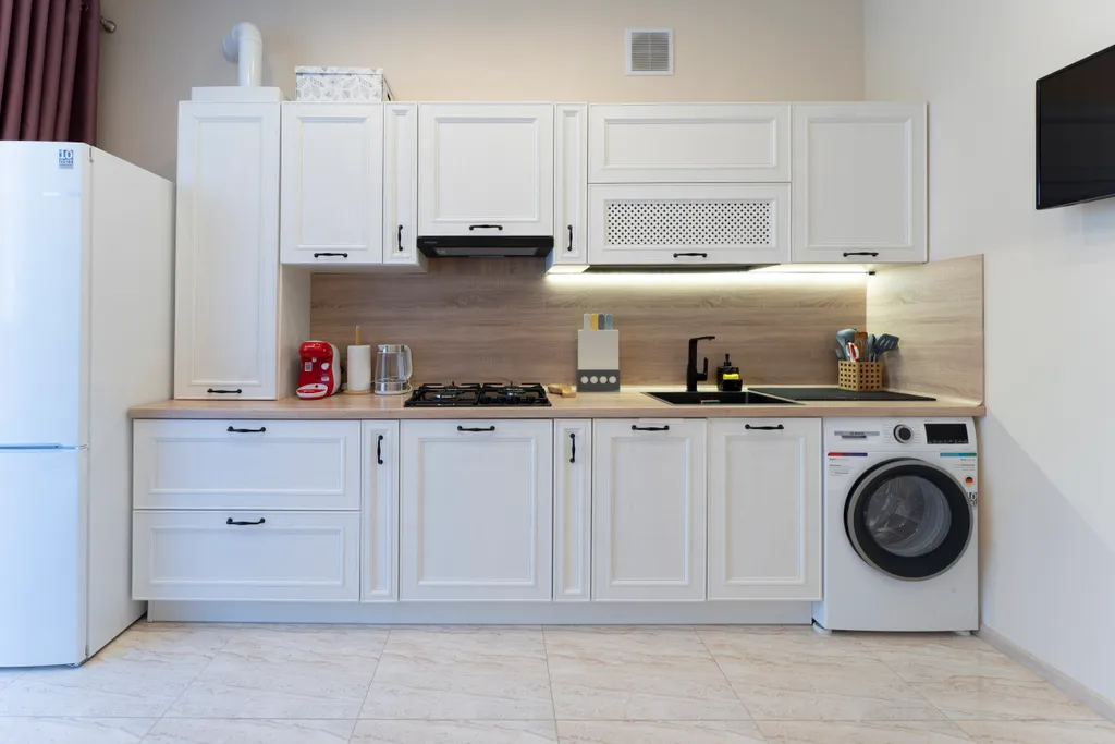 Счастливые семейные апартаменты у озера