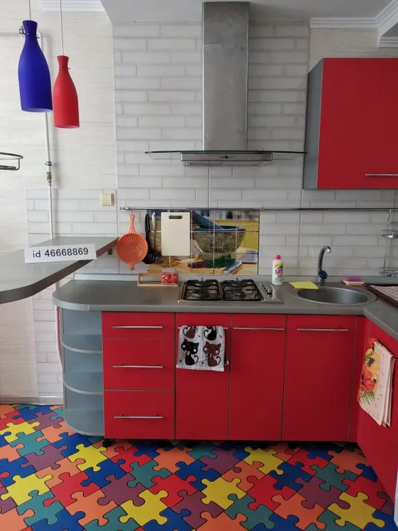 Двухкомнатная квартира в курортном центре Евпатории