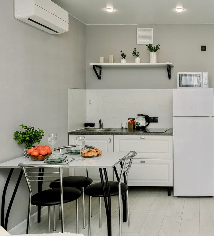 Евро двухкомнатная квартира для комфортного отдыха в центре города