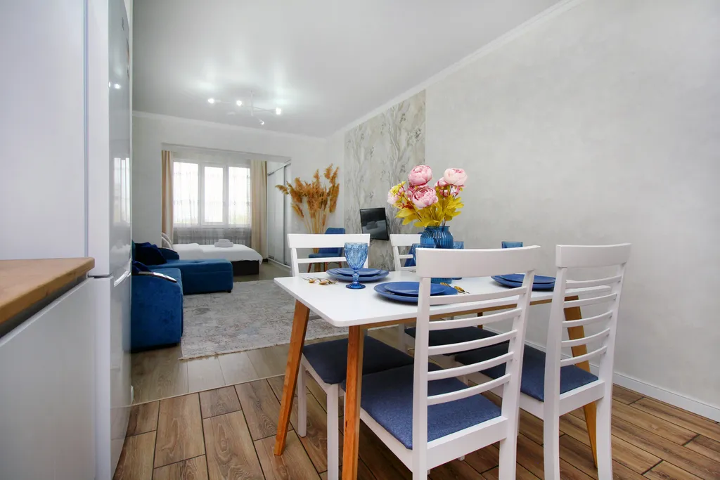 Квартира Светлая студия в Молодежке — Алматы