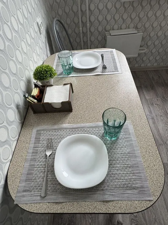 Уютная квартира на Октябрьском проспекте