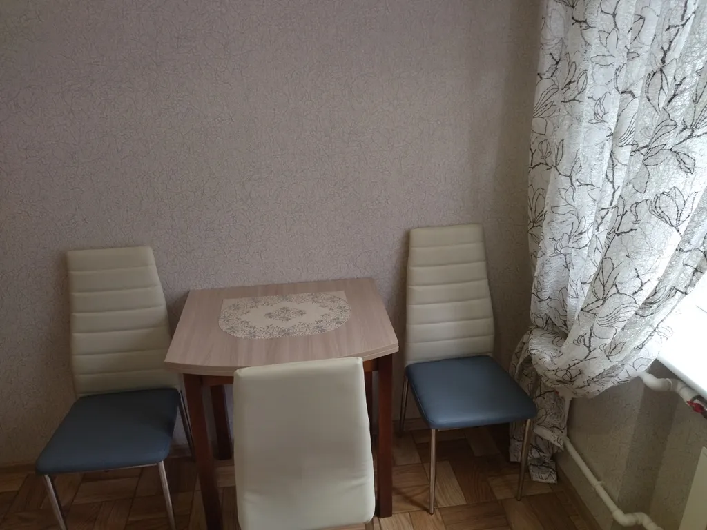 Квартира Уютная теплая однокомнатная квартира в центре города возле набережной озера — Калининград