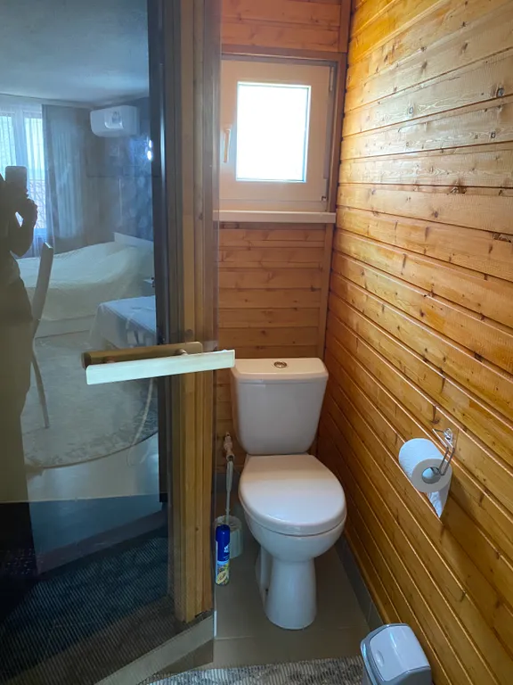 Комната на берегу моря