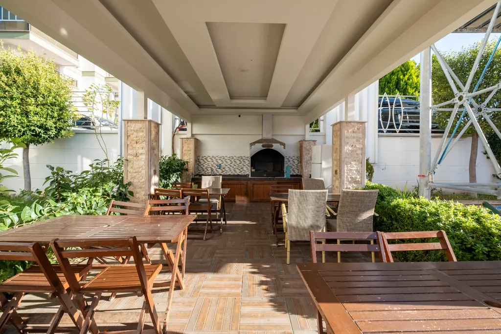 Апартамент с видом на море и горы